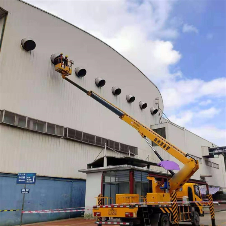 光泽县高空作业车出租服务：专业广告牌安装解决方案