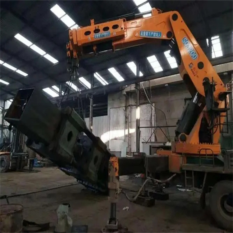 光泽县200吨折臂吊出租